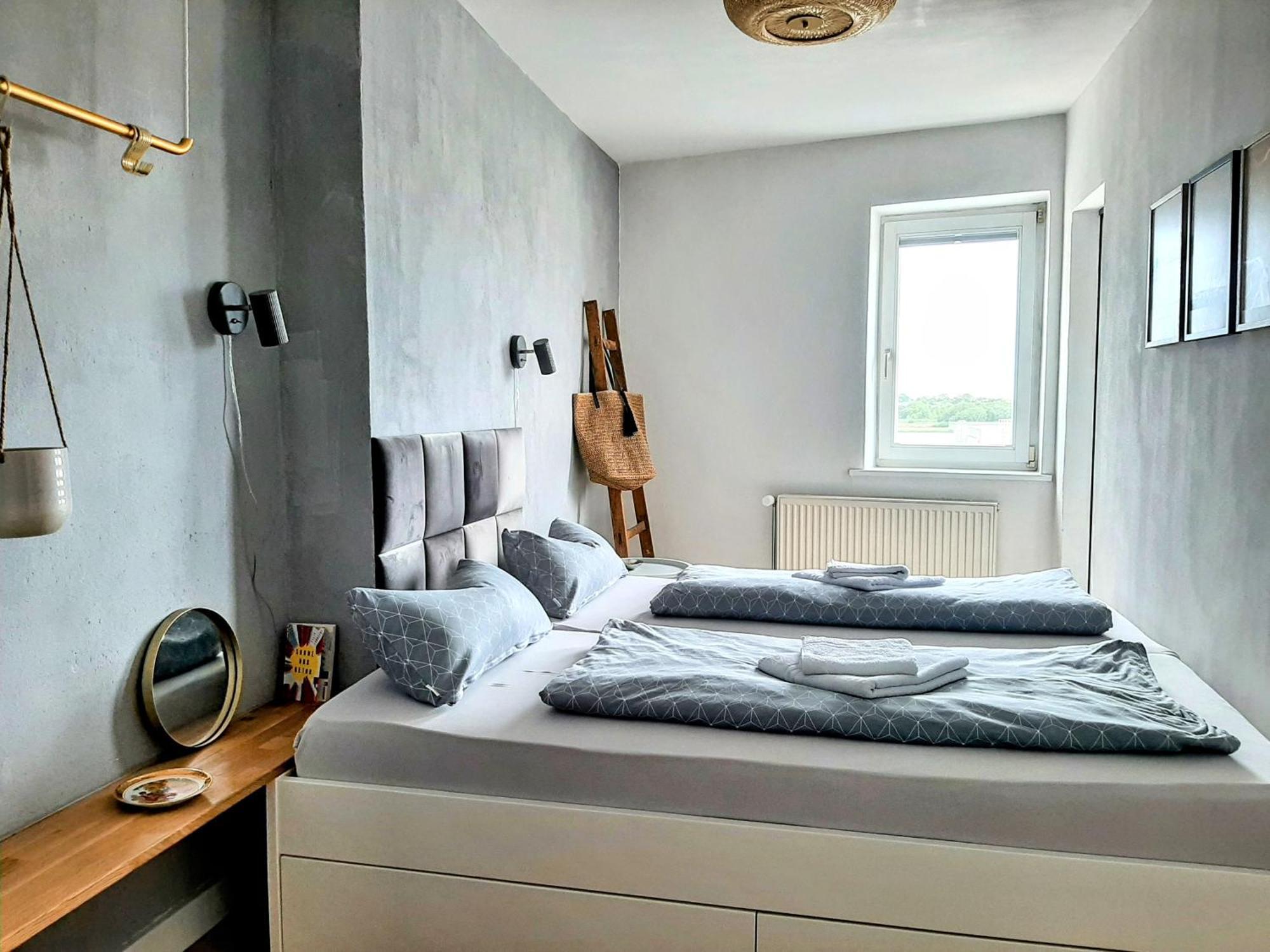 Ueber Den Daechern Der Altstadt Rostock Eksteriør billede